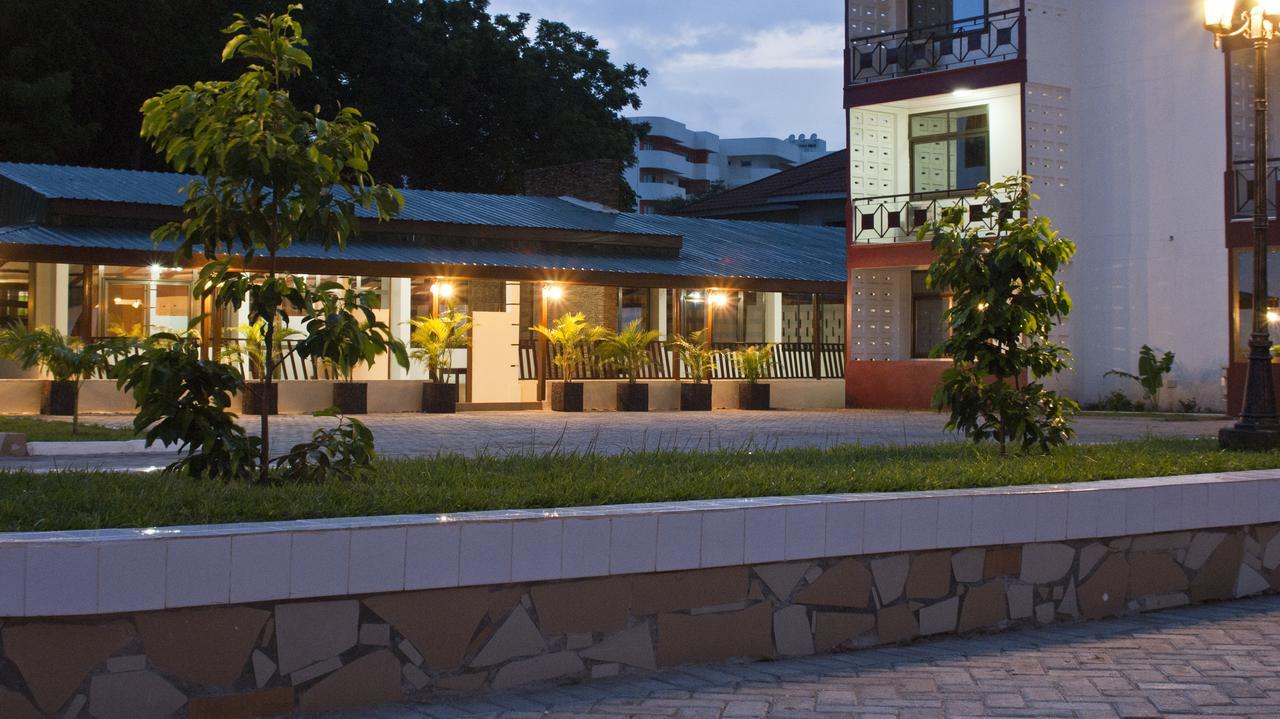 Consir Executive Lodge Acra Exterior foto